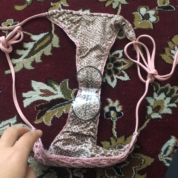 Acacia humuhumu top S/polihale bot M pink lemonade - Picture 4 of 5